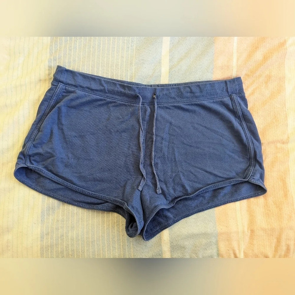 Blue Papaya Shorts - Picture 2 of 8